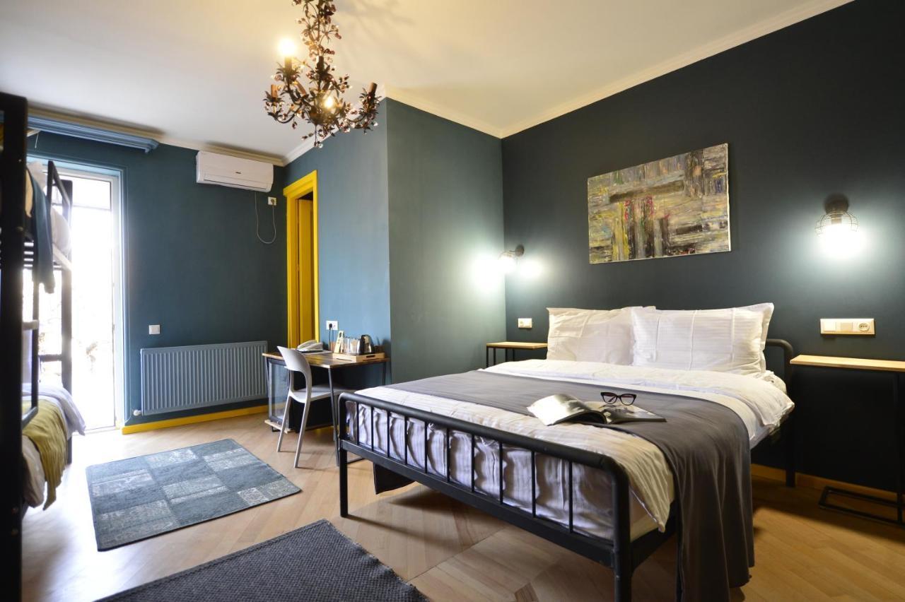Boutique Hotel 27+ Тбилиси Экстерьер фото