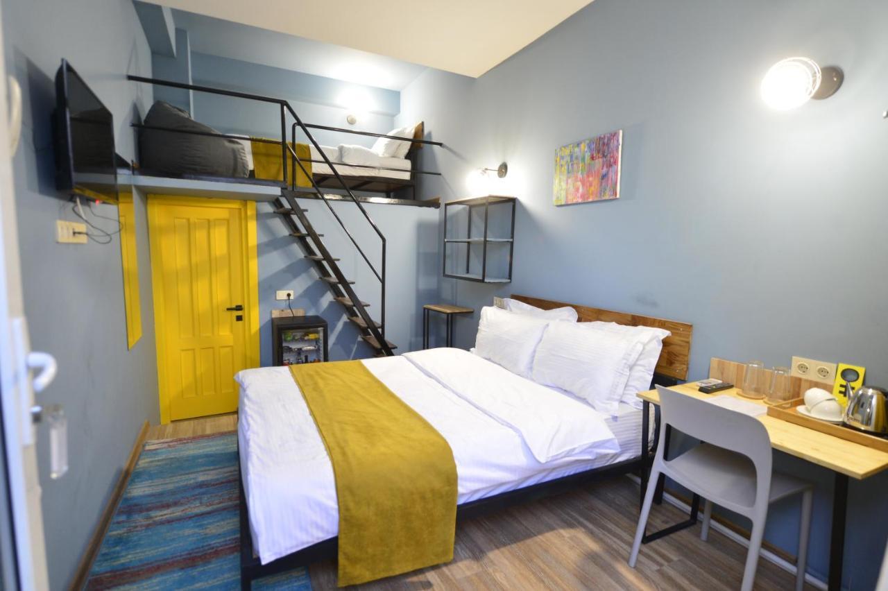 Boutique Hotel 27+ Тбилиси Экстерьер фото
