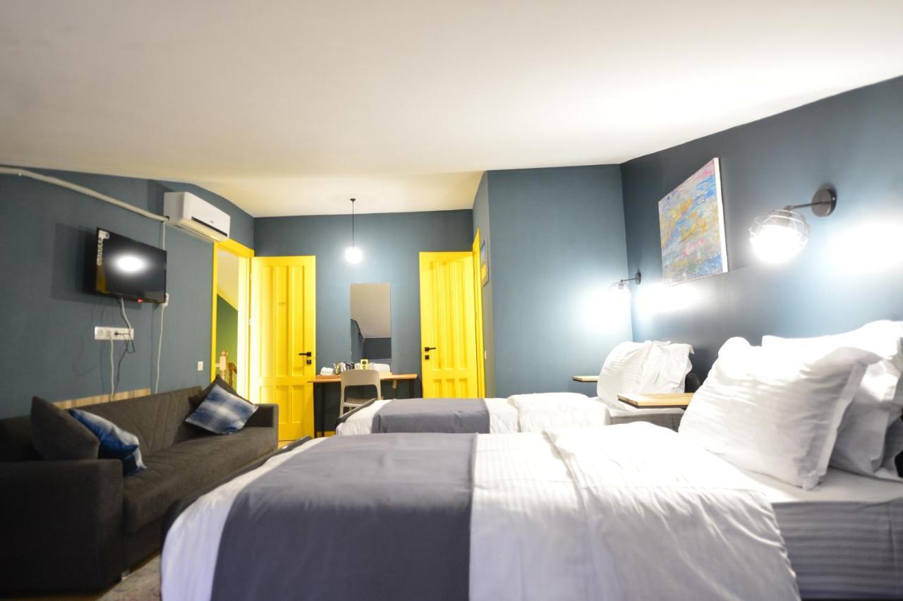 Boutique Hotel 27+ Тбилиси Экстерьер фото