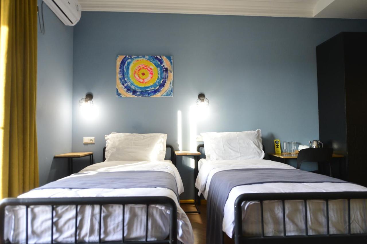 Boutique Hotel 27+ Тбилиси Экстерьер фото