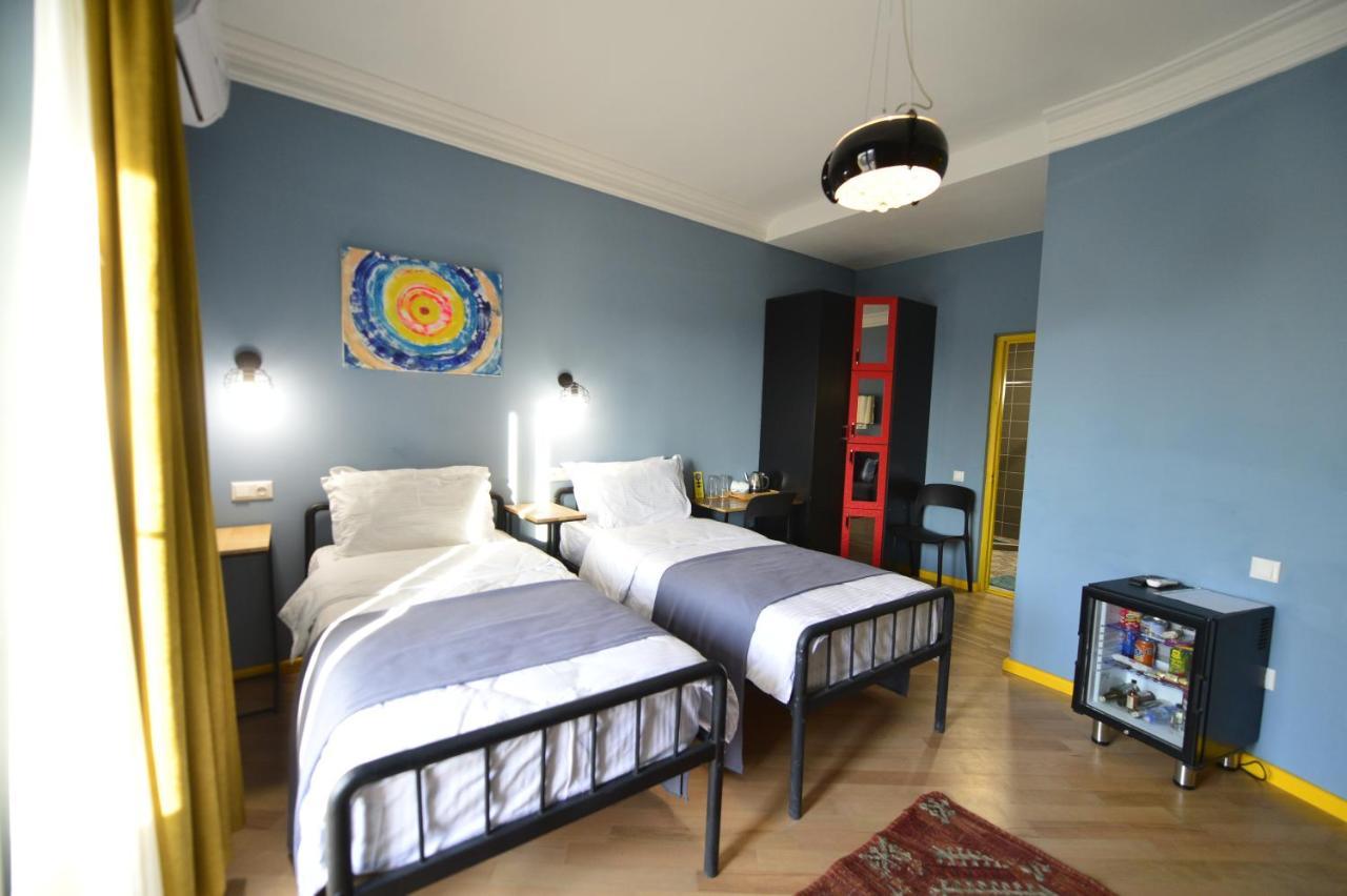 Boutique Hotel 27+ Тбилиси Экстерьер фото